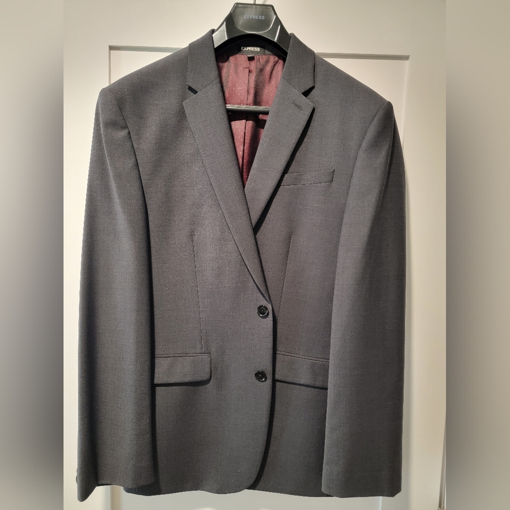 Express Suit Jacket: 41R